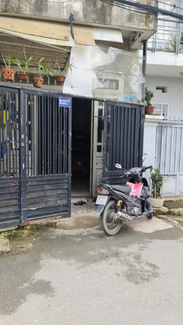 Bán nhà hẻm 913/17A Đường Hà Huy Giáp Quận 12, TP.HCM – 2 phòng ngủ, giá 4.2 tỷ
