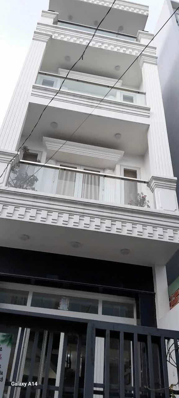 Bán nhà hẻm 606/7/8/11A Hồ Ngọc Lãm Quận Bình Tân, TP.HCM – 5 phòng ngủ, giá 7.3 tỷ