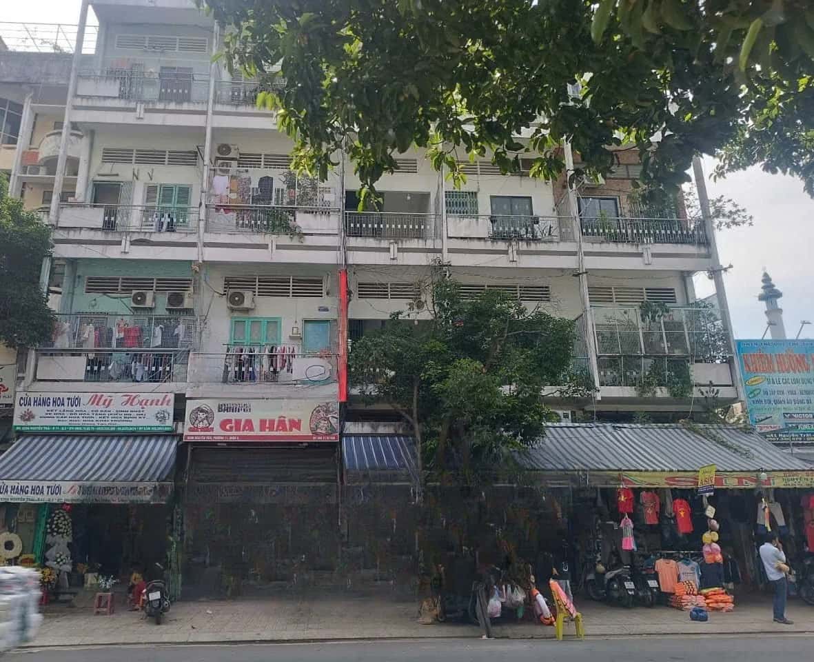 Bán căn hộ chung cư 639B Nguyễn Trãi Quận 5, TP.HCM – 3 phòng ngủ, giá 5.6 tỷ
