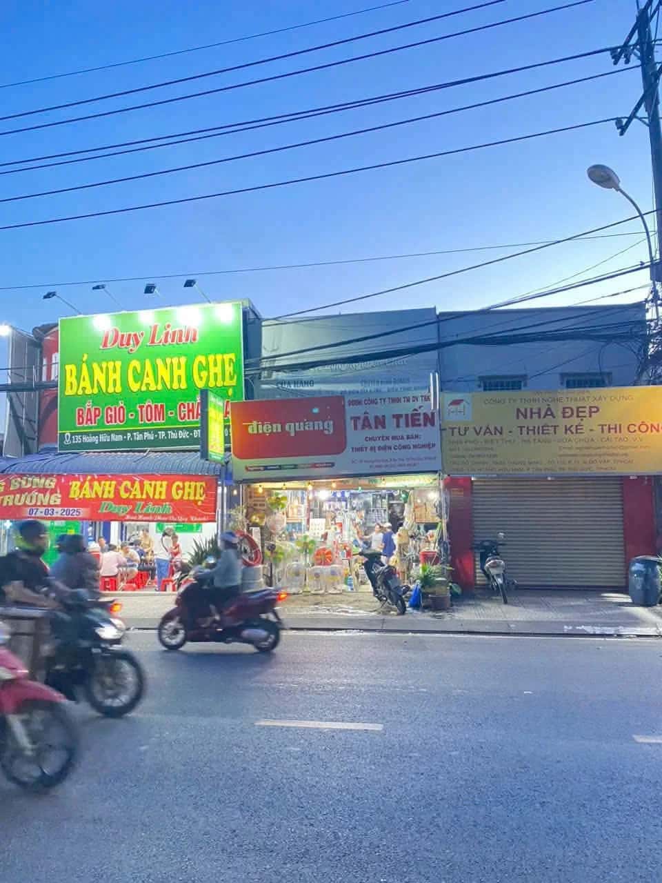 Bán nhà mặt tiền Hoàng Hữu Nam Quận 9, TP.HCM – 1 phòng ngủ, giá 9.4 tỷ