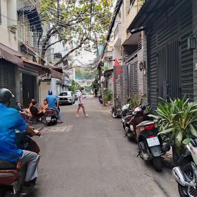 Bán nhà hẻm Huỳnh Văn Bánh Quận Phú Nhuận, TP.HCM – 5 phòng ngủ, giá 14 tỷ