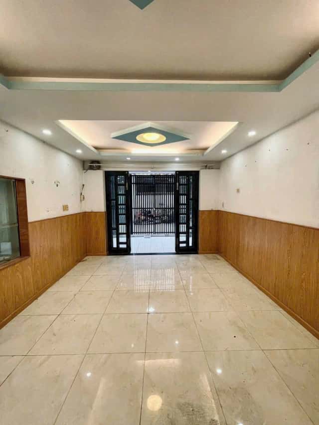 Bán nhà hẻm 686/107 Cách Mạng Tháng Tám Quận Tân Bình, TP.HCM – 2 phòng ngủ, giá 9.2 tỷ