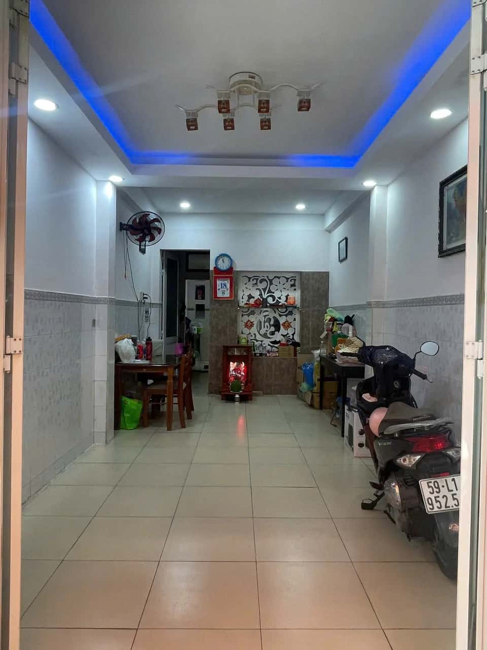 Bán nhà hẻm 18/8 Đường Phù Đổng Thiên Vương Quận 5, TP.HCM – 2 phòng ngủ, giá 6.6 tỷ