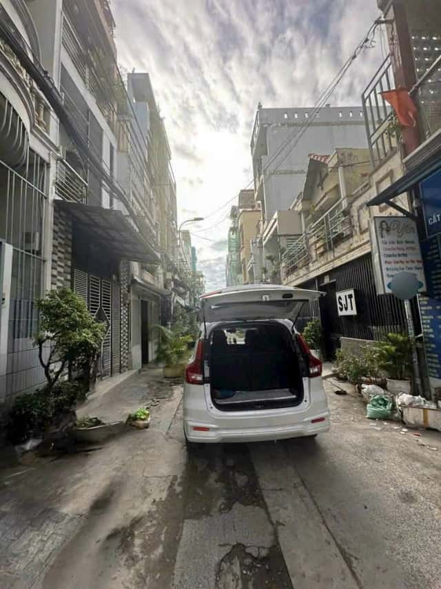 Bán nhà hẻm Lạc Long Quân Quận 11, TP.HCM – giá 13.4 tỷ Bán nhà hẻm Lạc Long Quân Quận 11, TP.HCM – giá 13.4 tỷ