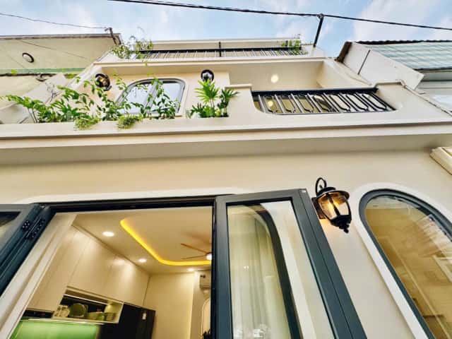 Bán nhà hẻm Vạn Kiếp Quận Bình Thạnh, TP.HCM – 2 phòng ngủ, giá 5.8 tỷ