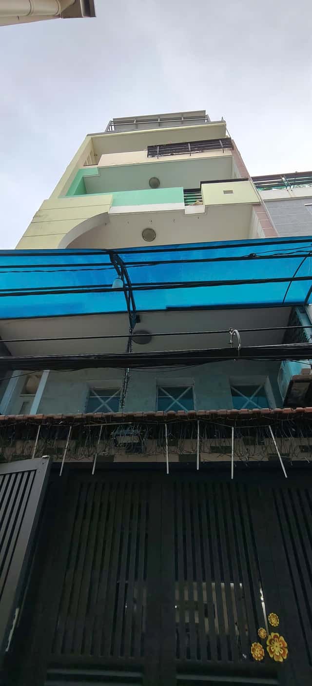 Bán nhà hẻm Huỳnh Văn Bánh Quận Phú Nhuận, TP.HCM – 10 phòng ngủ, giá 19.5 tỷ