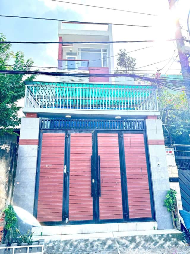 Bán nhà mặt tiền đường Số 44 Quận Gò Vấp, TP.HCM – 6 phòng ngủ, giá 12.9 tỷ