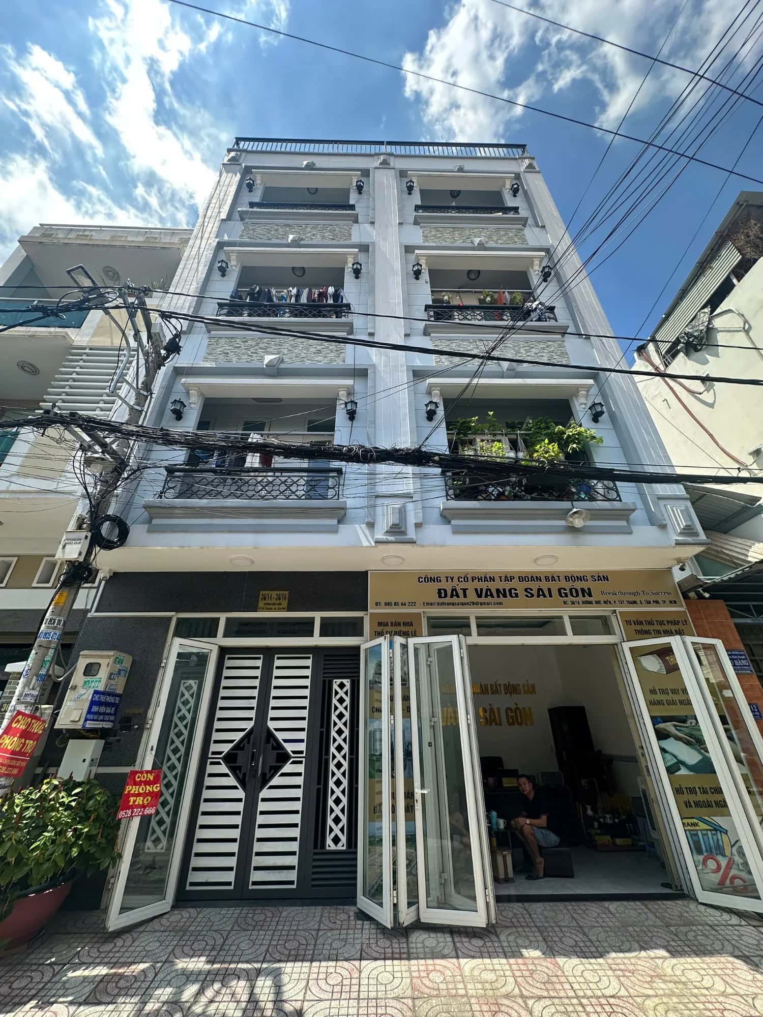 Bán nhà hẻm 36/14-16 Dương Đức Hiền Quận Tân Phú, TP.HCM – 35 phòng ngủ, giá 29.5 tỷ