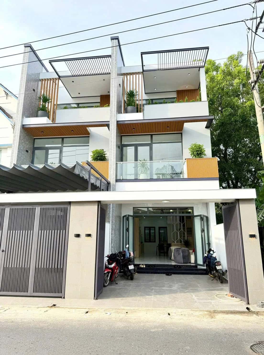 Bán nhà mặt tiền Thửa 2121 - Tờ 95, đường ĐX043 Thành phố Thủ Dầu Một, Bình Dương – 3 phòng ngủ, giá 4.8 tỷ