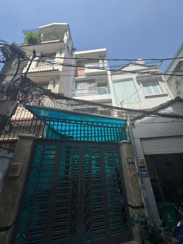 Bán nhà hẻm 19/3 Đường Nguyễn Văn Đậu  Quận Phú Nhuận, TP.HCM – 7 phòng ngủ, giá 11.9 tỷ