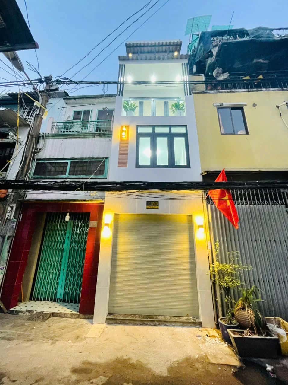 Bán nhà mặt tiền 99A Trần Văn Đang Quận 3, TP.HCM – 3 phòng ngủ, giá 3.6 tỷ
