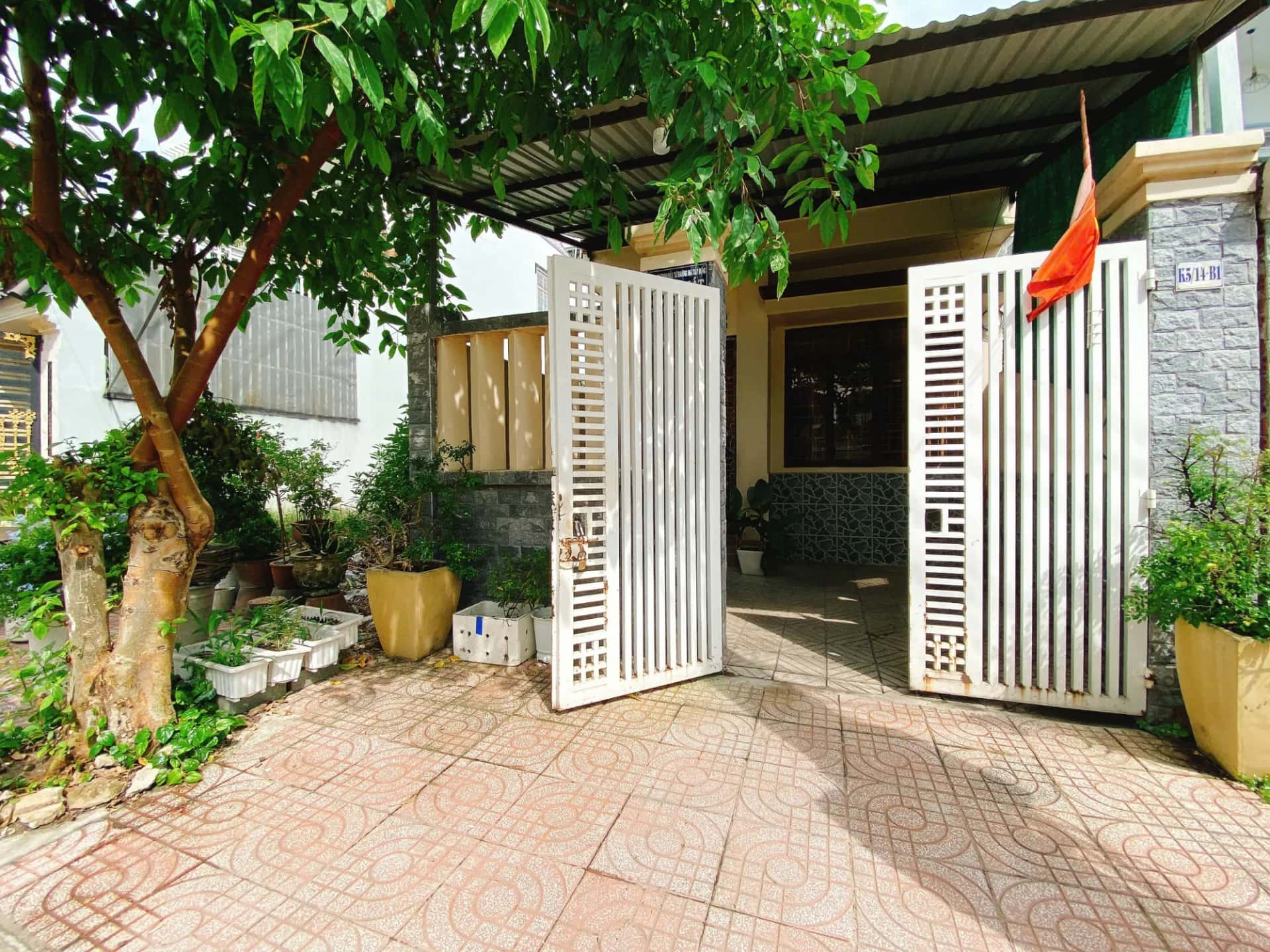Bán nhà mặt tiền K5/14, lô B1, Đường D7 Thành phố Thủ Dầu Một, Bình Dương – 2 phòng ngủ, giá 4.3 tỷ