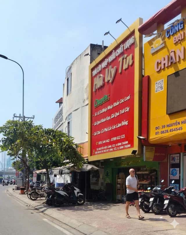 Bán nhà mặt tiền 37A Đường Nguyễn Hữu Cảnh Quận Bình Thạnh, TP.HCM – 2 phòng ngủ, giá 11 tỷ