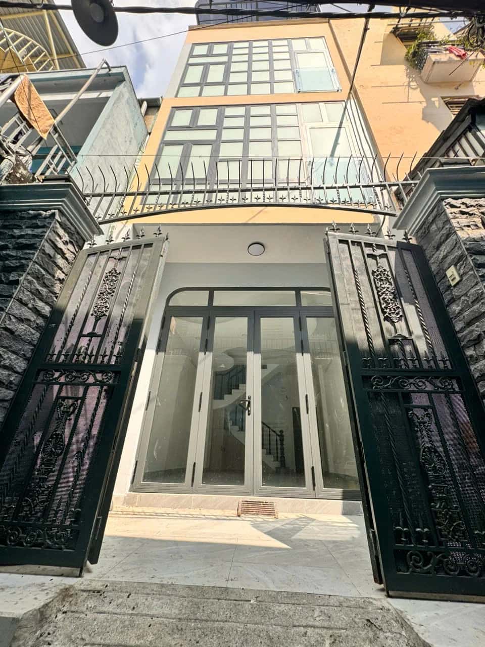 Bán nhà hẻm 93/6/51 Đường Xô Viết Nghệ Tĩnh  Quận Bình Thạnh, TP.HCM – 9 phòng ngủ, giá 7.7 tỷ