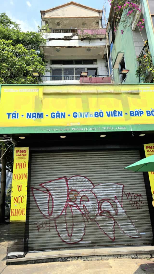 Cho thuê nhà hẻm Lý Thường Kiệt Quận 10, TP.HCM – 6 phòng ngủ, giá 100 triệu