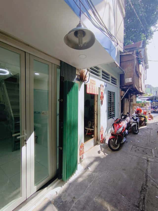 Bán nhà hẻm 9/8 Đường Lê Đại Hành Quận 11, TP.HCM – 2 phòng ngủ, giá 2.5 tỷ