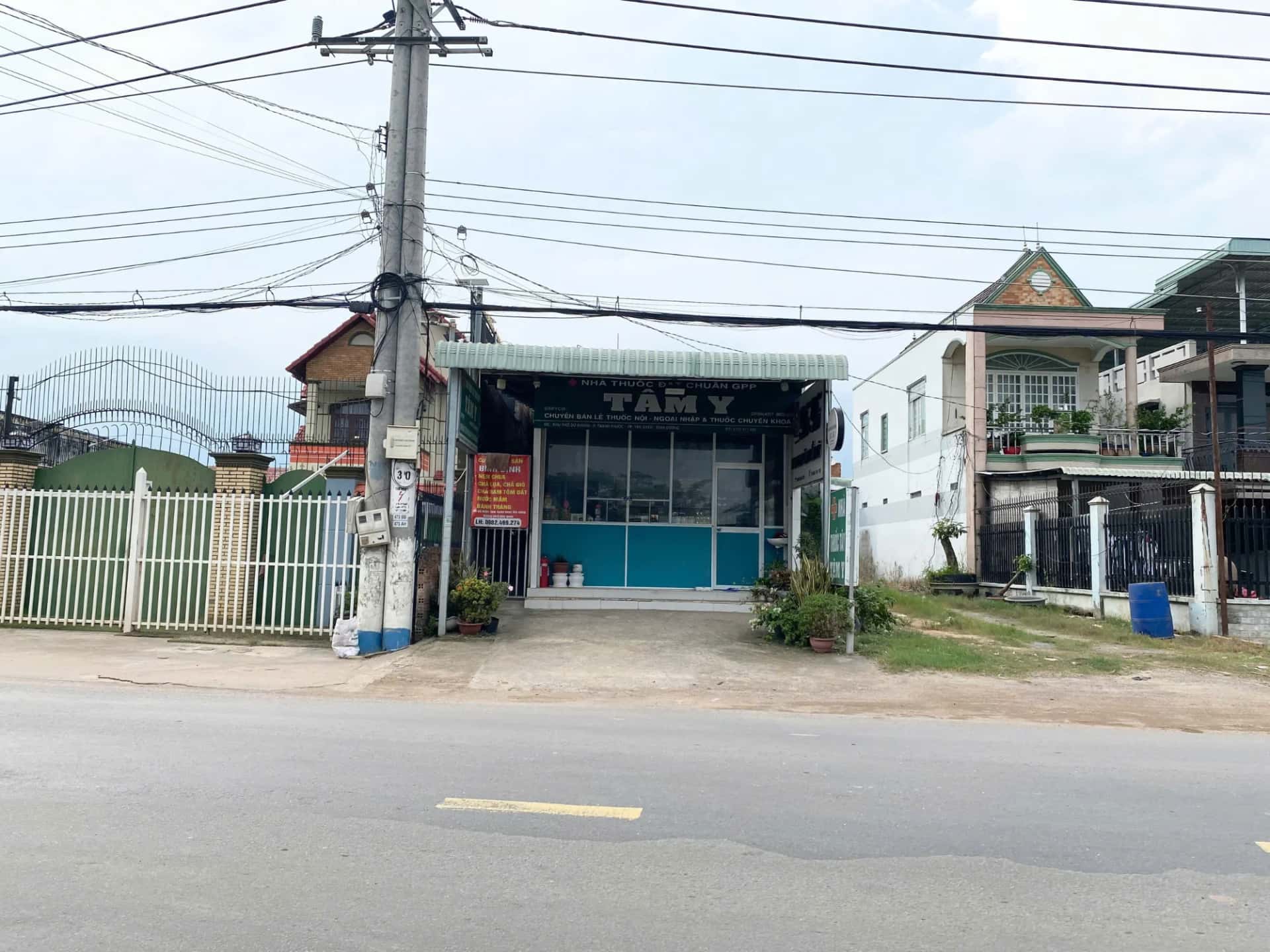 Bán nhà mặt tiền Thửa 860 - Tờ 12 Đường ĐT 747 Thành phố Tân Uyên, Bình Dương – 5 phòng ngủ, giá 5.4 tỷ