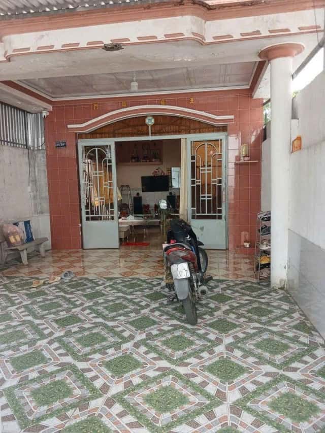 Bán nhà hẻm D6/38A ấp 4  Huyện Bình Chánh, TP.HCM – 2 phòng ngủ, giá 3.5 tỷ