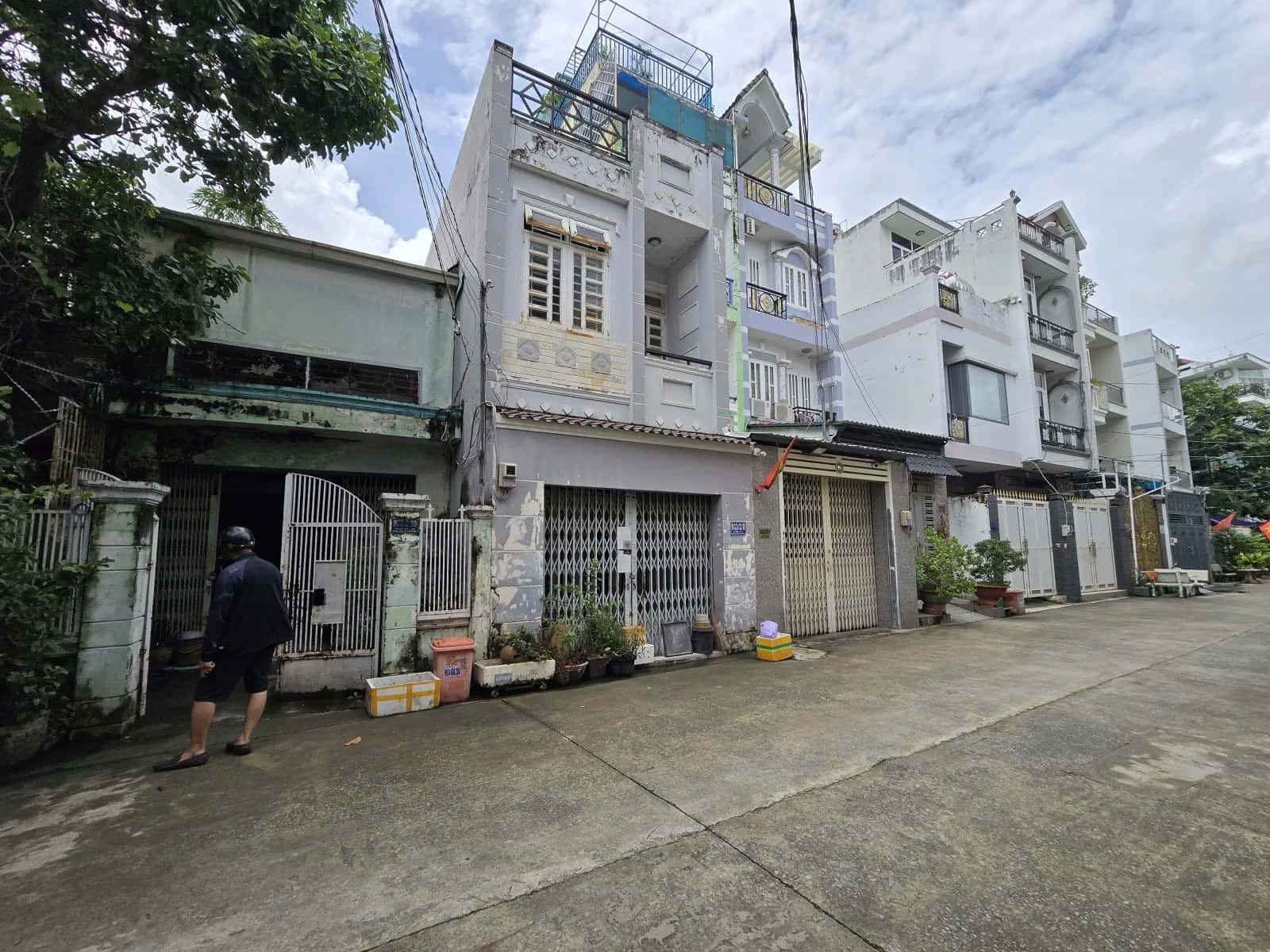 Bán nhà hẻm 933/2/10 Đường Tỉnh Lộ 10 Quận Bình Tân, TP.HCM – 2 phòng ngủ, giá 6.2 tỷ
