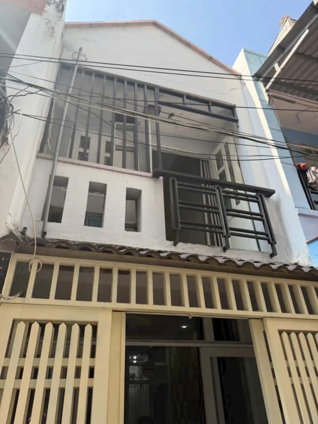Bán nhà hẻm Bùi Quang Là Quận Gò Vấp, TP.HCM – 2 phòng ngủ, giá 3.9 tỷ
