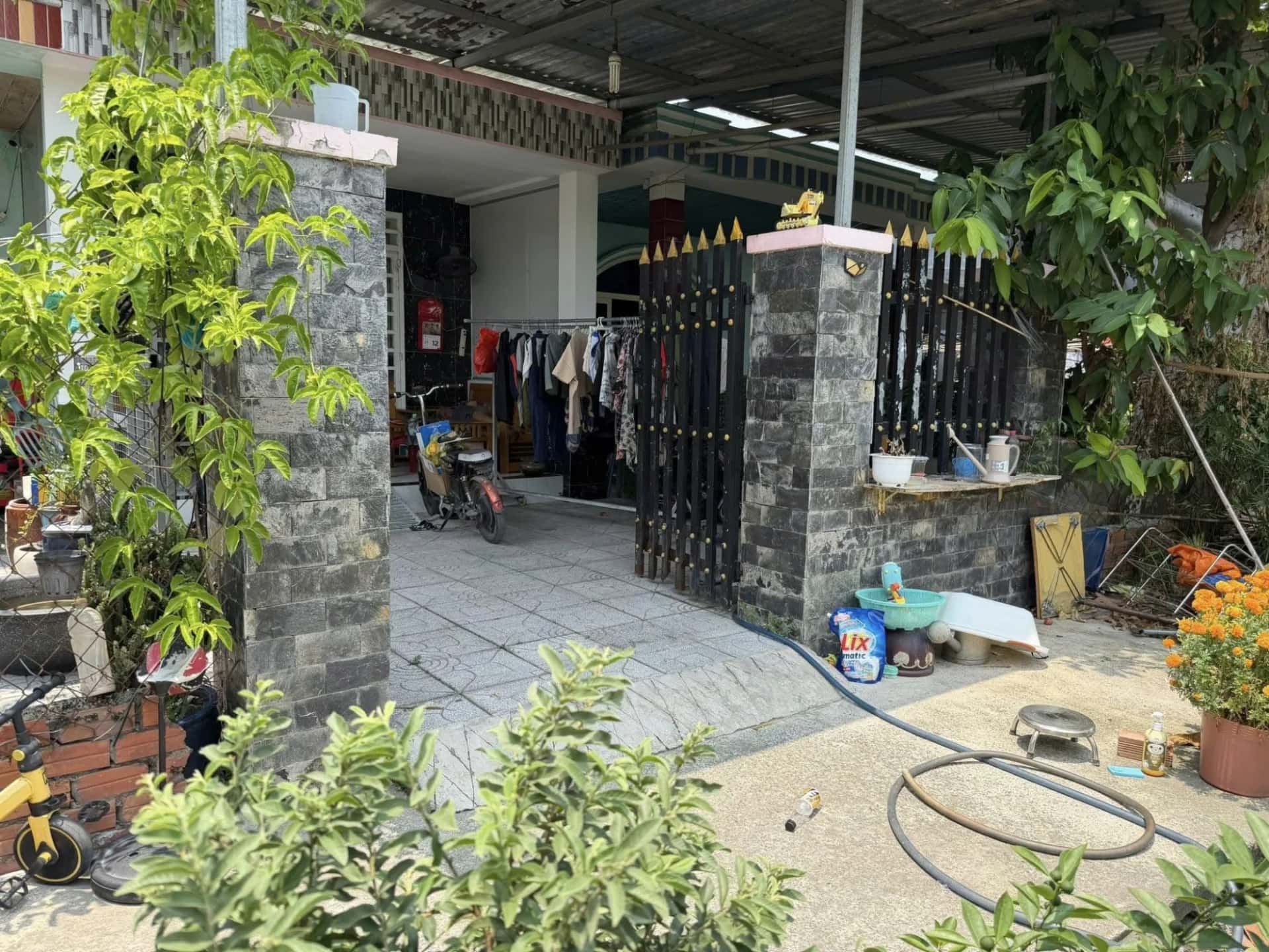Bán nhà hẻm ấp 4 Huyện Củ Chi, TP.HCM – 2 phòng ngủ, giá 1.6 tỷ
