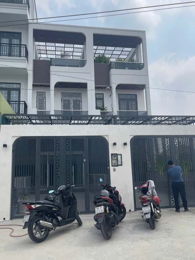 Bán nhà hẻm Hà Huy Giáp Quận 12, TP.HCM – 3 phòng ngủ, giá 6.4 tỷ Bán nhà hẻm Hà Huy Giáp Quận 12, TP.HCM – 3 phòng ngủ, giá 6.4 tỷ