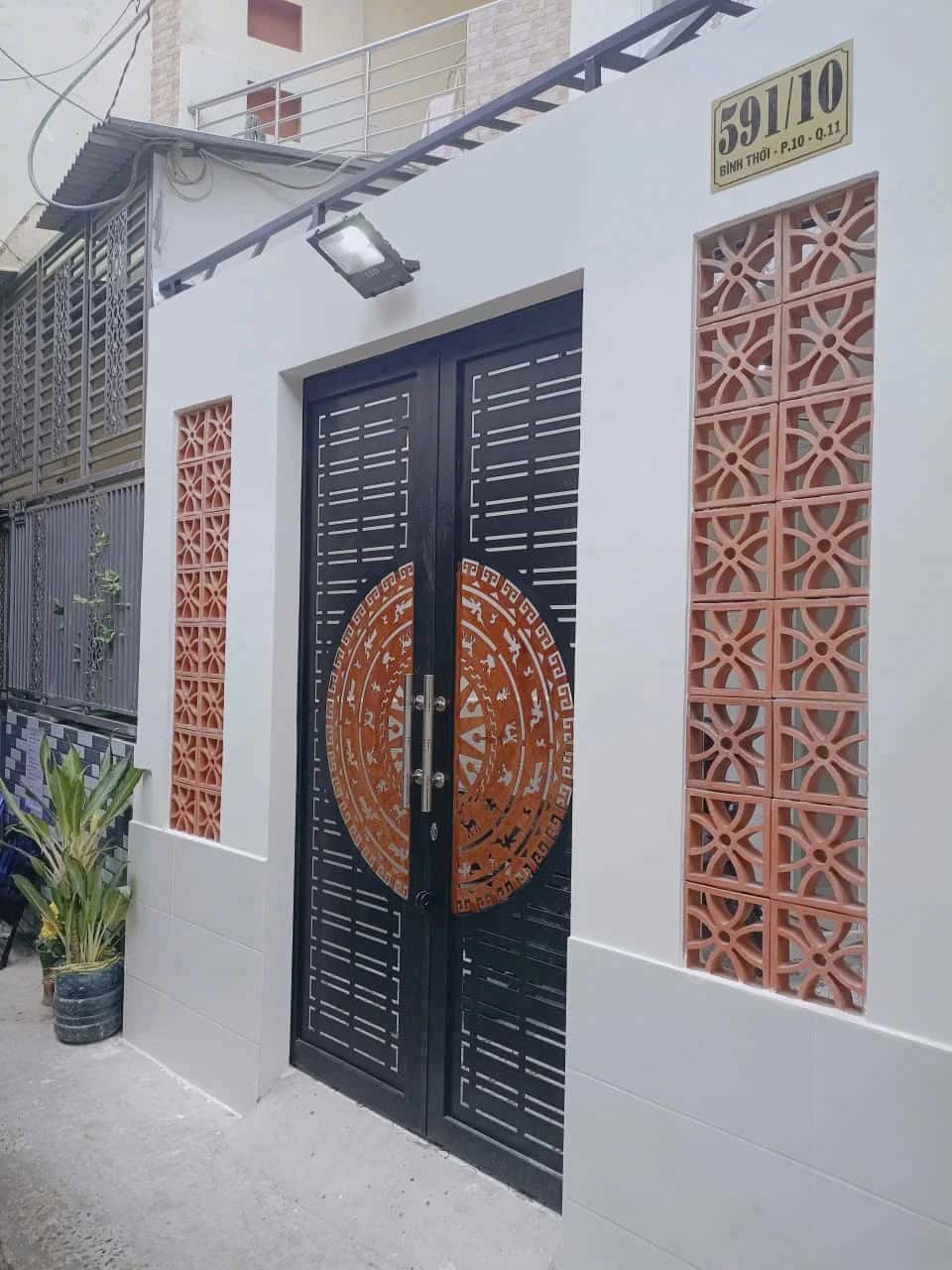 Bán nhà hẻm Đường Bình Thới Quận 11, TP.HCM – 4 phòng ngủ, giá 5.7 tỷ