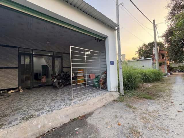 Bán nhà hẻm Tỉnh lộ 15, ấp Phú Thuận Huyện Củ Chi, TP.HCM – 2 phòng ngủ, giá 2.1 tỷ