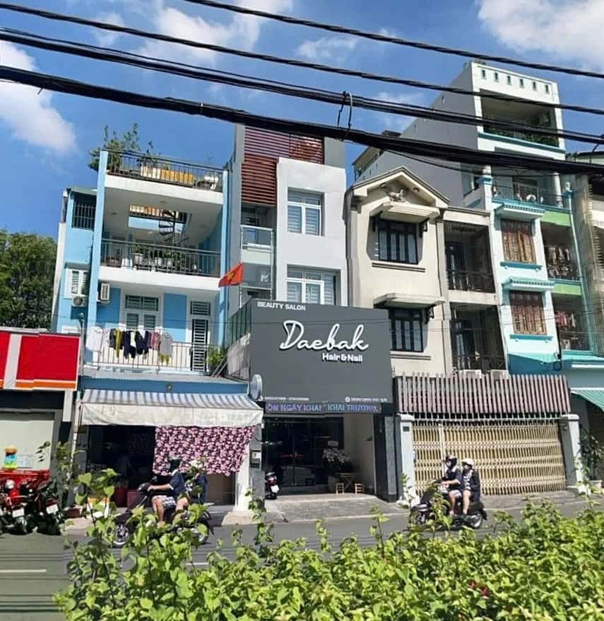 Bán nhà hẻm Cách Mạng Tháng 8  Quận 10, TP.HCM – 3 phòng ngủ, giá 19.5 tỷ