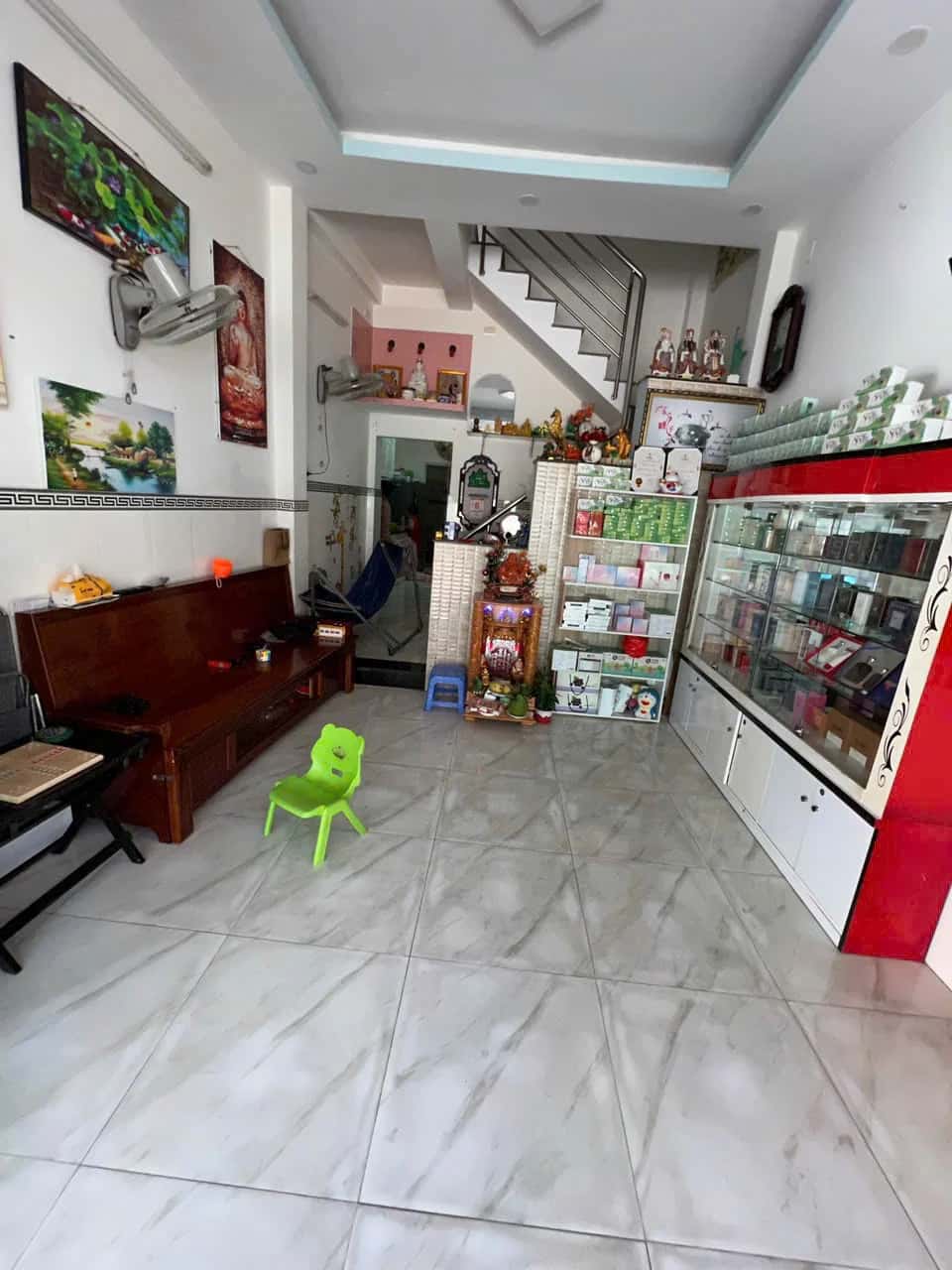 Bán nhà hẻm Lạc Long Quân Quận 11, TP.HCM – 2 phòng ngủ, giá 5.8 tỷ
