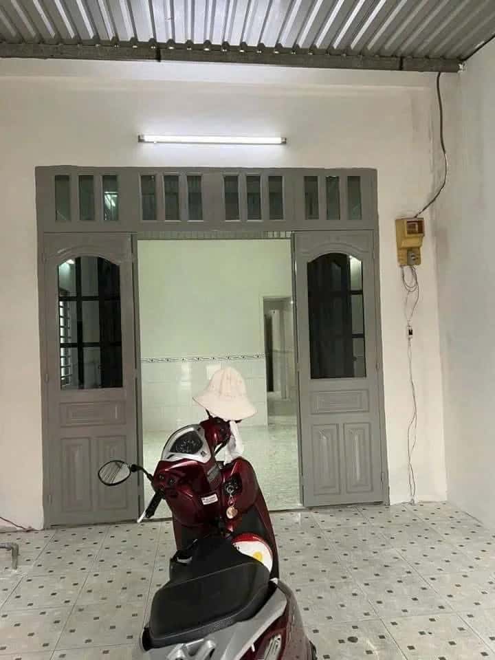 Bán nhà mặt tiền Cây Me Thành phố Thuận An, Bình Dương – 2 phòng ngủ, giá 3.6 tỷ