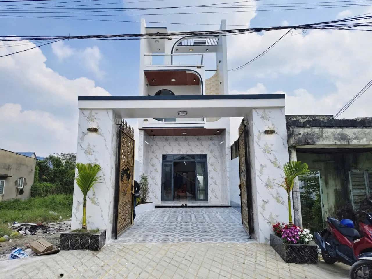 Bán nhà mặt tiền Trần Đại Nghĩa Huyện Bình Chánh, TP.HCM – 3 phòng ngủ, giá 900 triệu