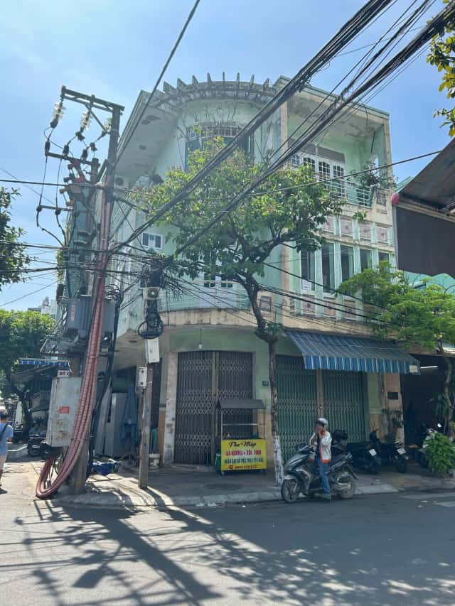 Bán nhà mặt tiền Đường Cô Bắc Quận Hải Châu, TP. Đà Nẵng – 3 phòng ngủ, giá 13.3 tỷ Bán nhà mặt tiền Đường Cô Bắc Quận Hải Châu, TP. Đà Nẵng – 3 phòng ngủ, giá 13.3 tỷ
