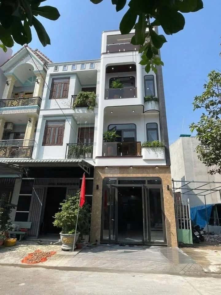Bán nhà hẻm đường D1 Thành phố Thuận An, Bình Dương – 4 phòng ngủ, giá 5.5 tỷ