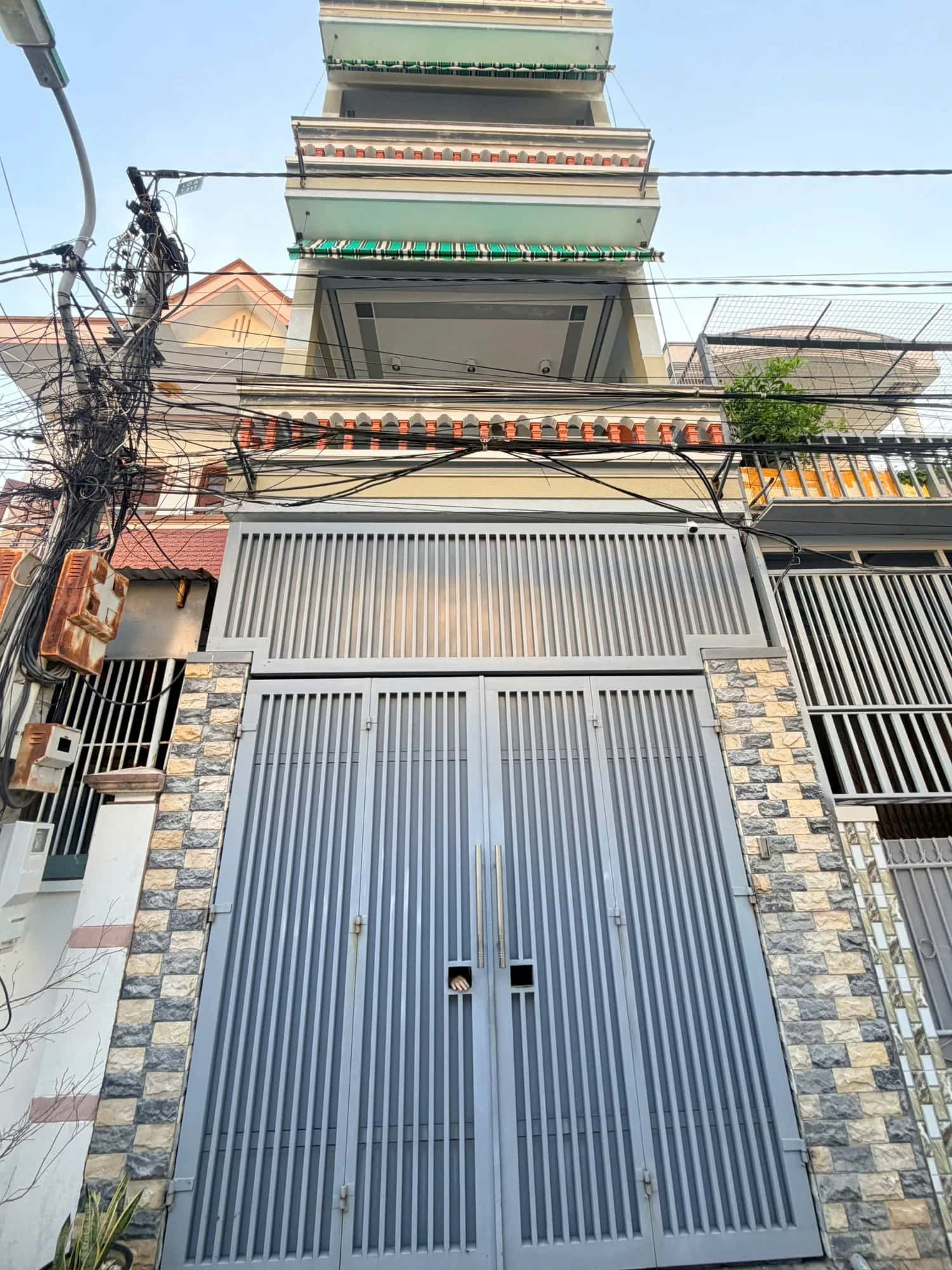 Bán nhà hẻm Đường 4B Thành phố Nha Trang, Khánh Hòa – 4 phòng ngủ, giá 10 tỷ