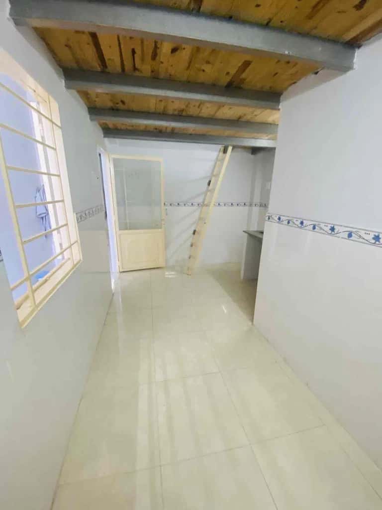 Bán nhà hẻm Đoàn Văn Bơ Quận 4, TP.HCM – 14 phòng ngủ, giá 15 tỷ