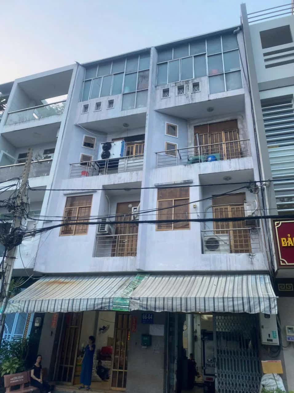 Bán nhà mặt tiền đường số 64 Quận 6, TP.HCM – 10 phòng ngủ, giá 25 tỷ