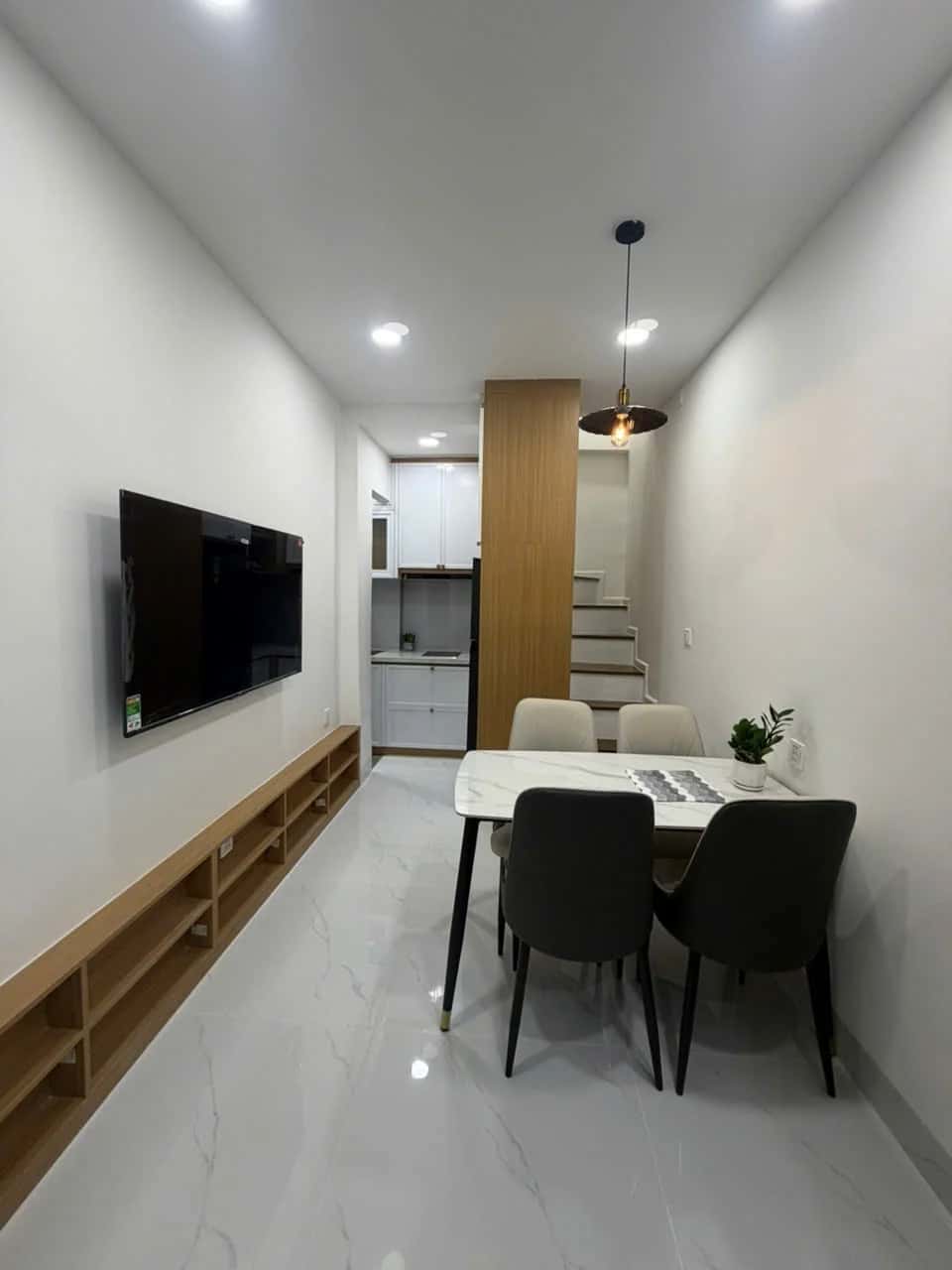 Bán nhà hẻm Đường Đỗ Quang Đẩu Quận 1, TP.HCM – 2 phòng ngủ, giá 4.2 tỷ