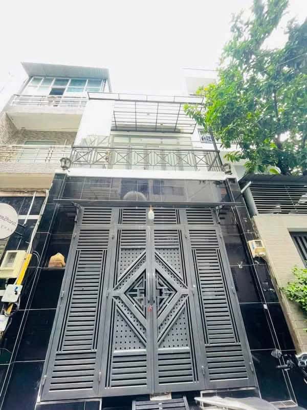 Bán nhà mặt tiền Đường Thép Mới Quận Tân Bình, TP.HCM – 2 phòng ngủ, giá 9 tỷ