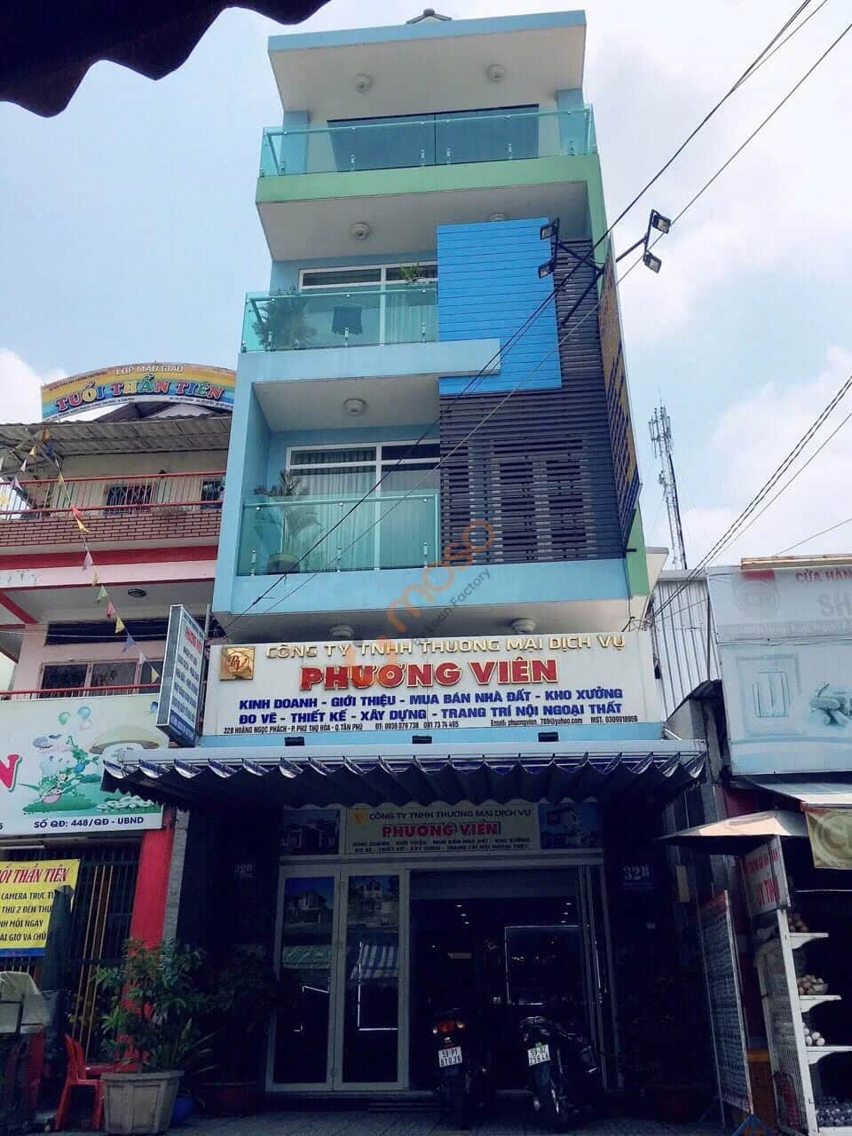 Bán nhà mặt tiền 32B Hoàng Ngọc Phách Quận Tân Phú, TP.HCM – 5 phòng ngủ, giá 18.5 tỷ Bán nhà mặt tiền 32B Hoàng Ngọc Phách Quận Tân Phú, TP.HCM – 5 phòng ngủ, giá 18.5 tỷ