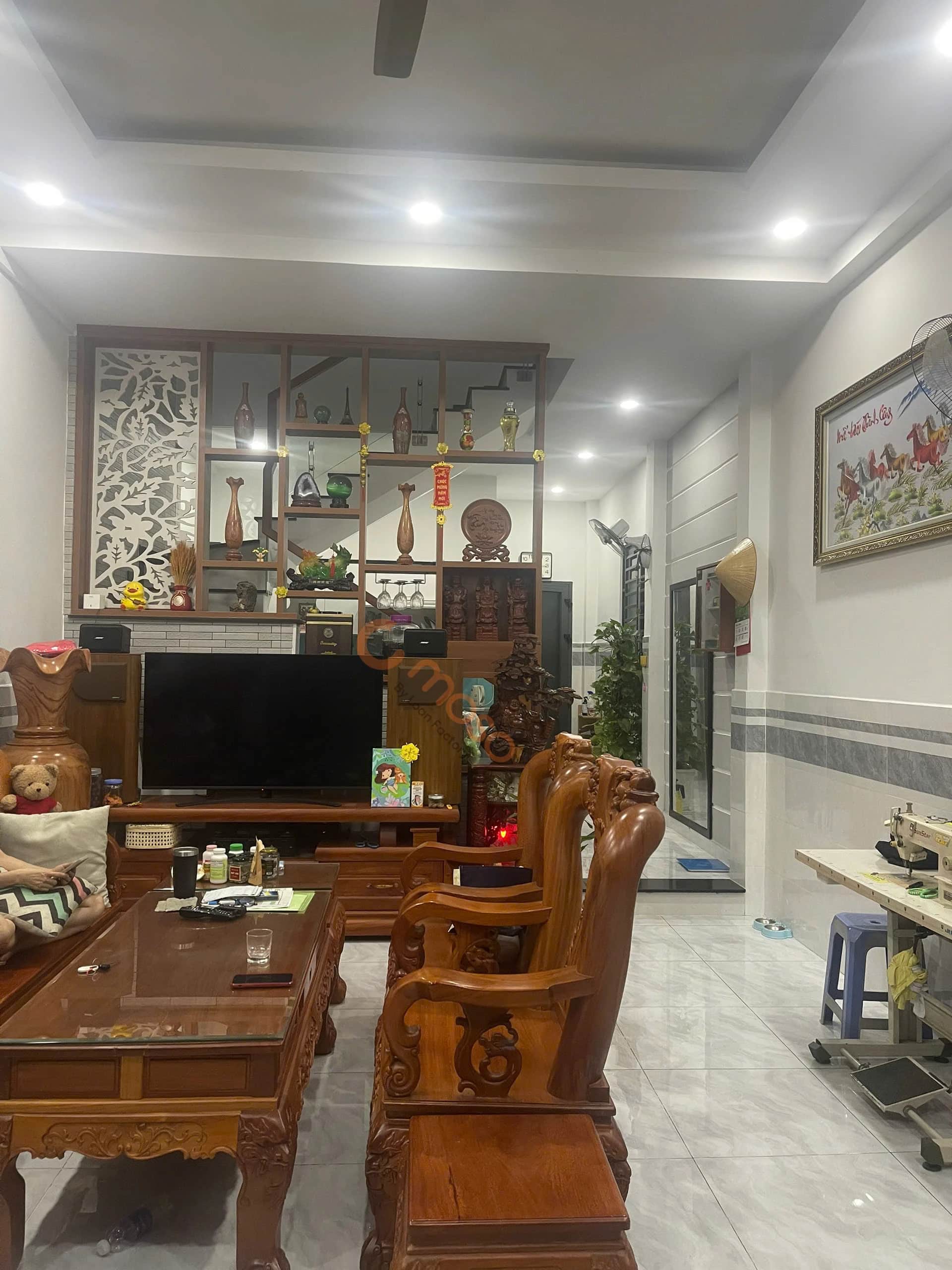 Bán nhà hẻm Đường Nguyễn Nhữ Lãm Quận Tân Phú, Hồ Chí Minh – 2 phòng ngủ, giá 6.9 tỷ