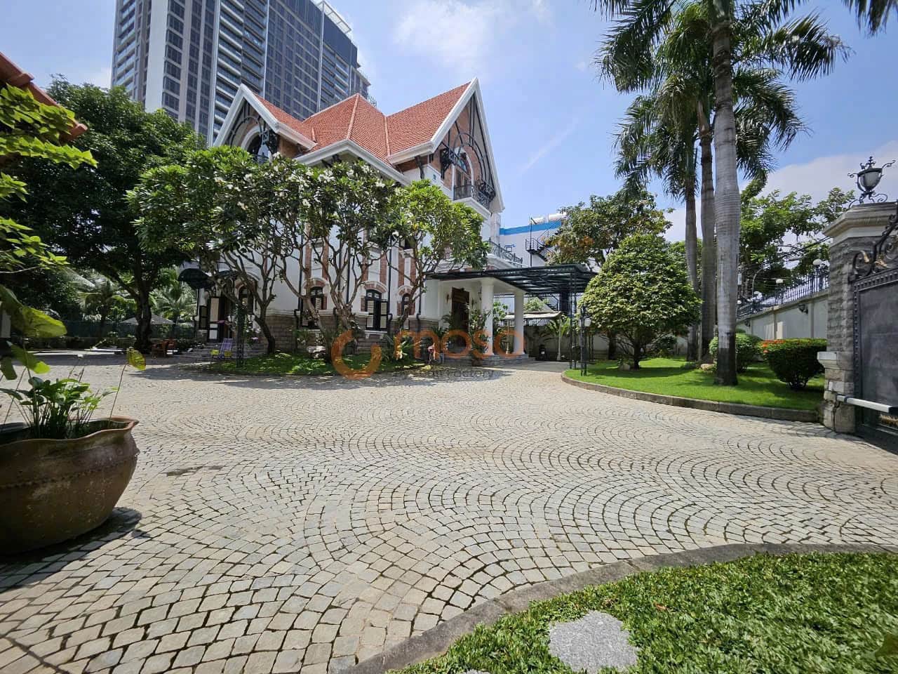 Bán nhà mặt tiền Nguyễn Văn Hưởng Thành phố Thủ Đức, Hồ Chí Minh – 5 phòng ngủ, giá 115 tỷ