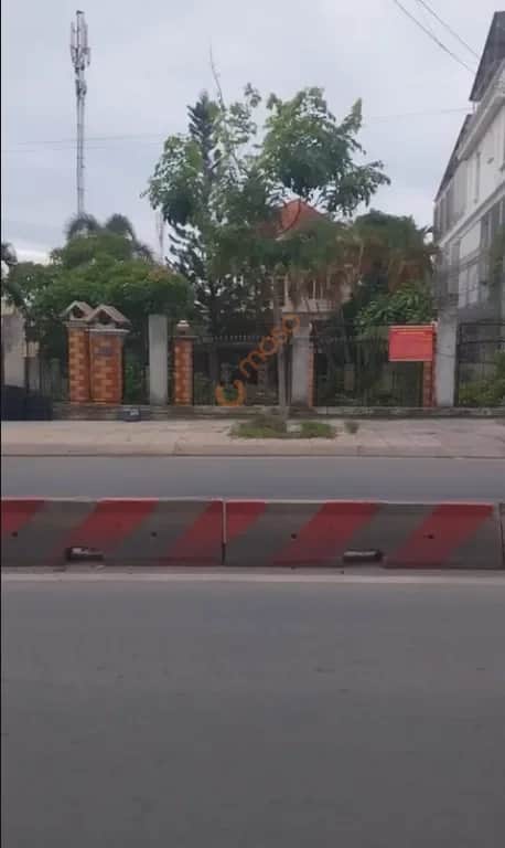 Bán nhà hẻm 36/3 ấp 2 Đường Nguyễn Văn Bứa Huyện Hóc Môn, TP.HCM – 5 phòng ngủ, giá 26.5 tỷ