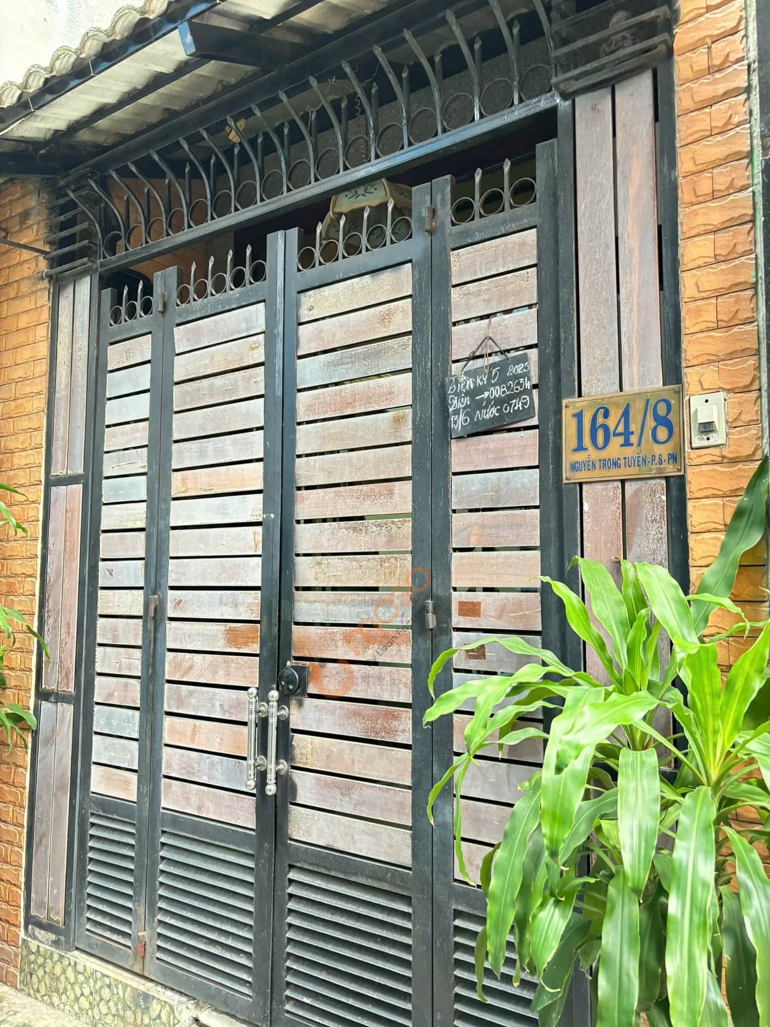 Bán nhà hẻm 164/8 Nguyễn Trọng Tuyển Quận Phú Nhuận, TP.HCM – 2 phòng ngủ, giá 6 tỷ