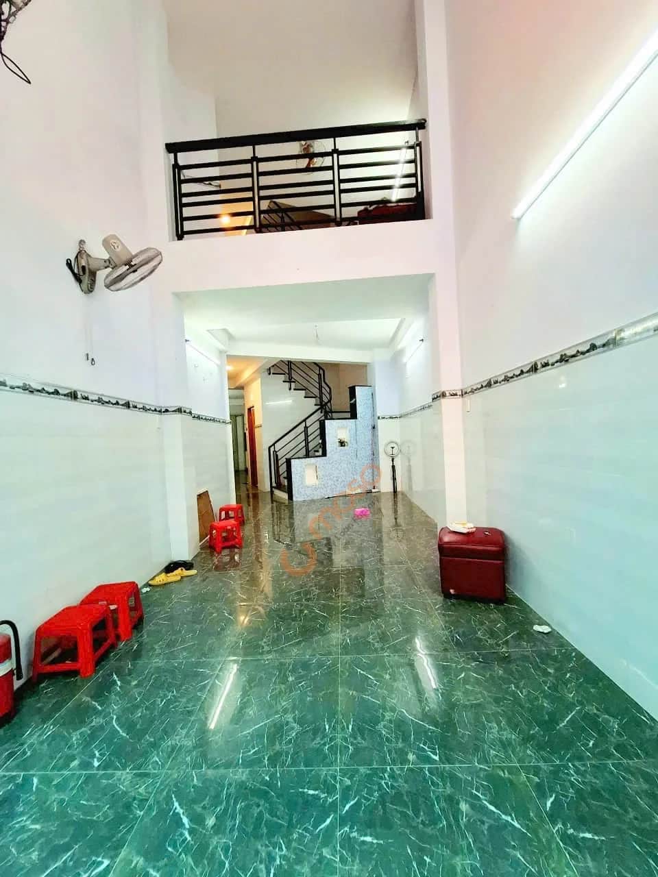 Bán nhà mặt tiền 47b Đường Đông Hồ Quận Tân Bình, TP.HCM – 8 phòng ngủ, giá 8.5 tỷ