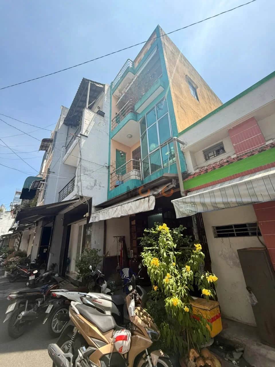 Bán nhà hẻm 38/1/4 Đô Đốc Long Quận Tân Phú, TP.HCM – 2 phòng ngủ, giá 6.3 tỷ Bán nhà hẻm 38/1/4 Đô Đốc Long Quận Tân Phú, TP.HCM – 2 phòng ngủ, giá 6.3 tỷ