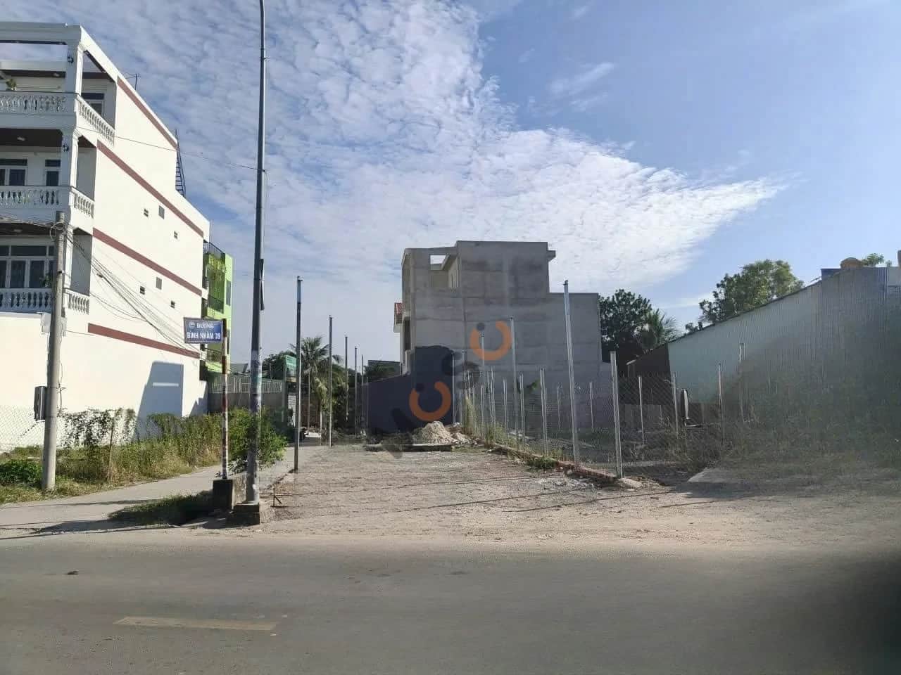Bán đất Thửa 2488 - tờ 2 đường Nguyễn Hữu Cảnh , Khu phố Bình Hòa Thành phố Thuận An, Bình Dương – giá 5.8 tỷ