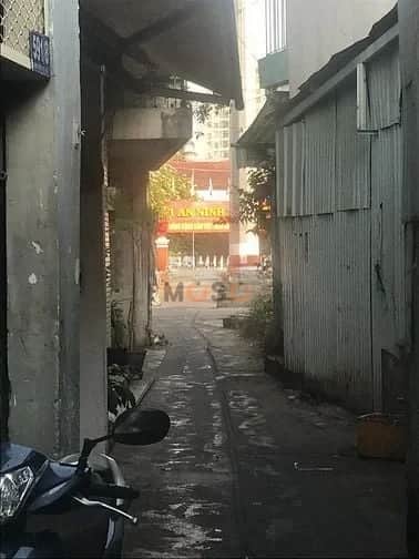 Bán nhà hẻm 591/10 Bình Thới Quận 11, TP.HCM – 2 phòng ngủ, giá 4.3 tỷ Bán nhà hẻm 591/10 Bình Thới Quận 11, TP.HCM – 2 phòng ngủ, giá 4.3 tỷ