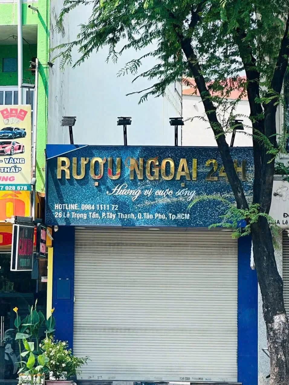 Bán nhà mặt tiền Lê Trọng Tấn Quận Tân Phú, TP.HCM – 1 phòng ngủ, giá 15 tỷ Bán nhà mặt tiền Lê Trọng Tấn Quận Tân Phú, TP.HCM – 1 phòng ngủ, giá 15 tỷ