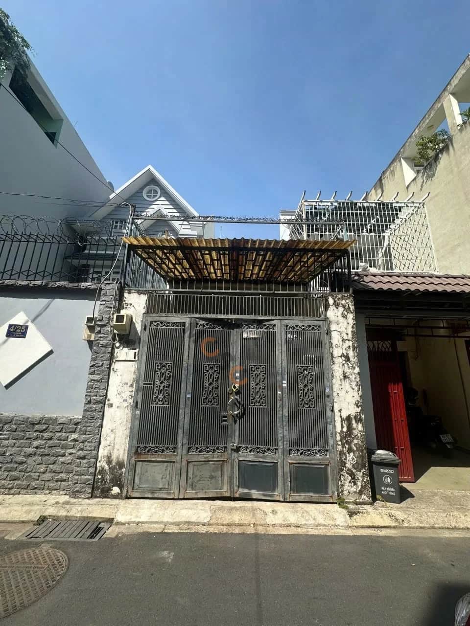 Bán nhà hẻm 4/27 Đường Văn Chung Quận Tân Bình, TP.HCM – 2 phòng ngủ, giá 15 tỷ Bán nhà hẻm 4/27 Đường Văn Chung Quận Tân Bình, TP.HCM – 2 phòng ngủ, giá 15 tỷ